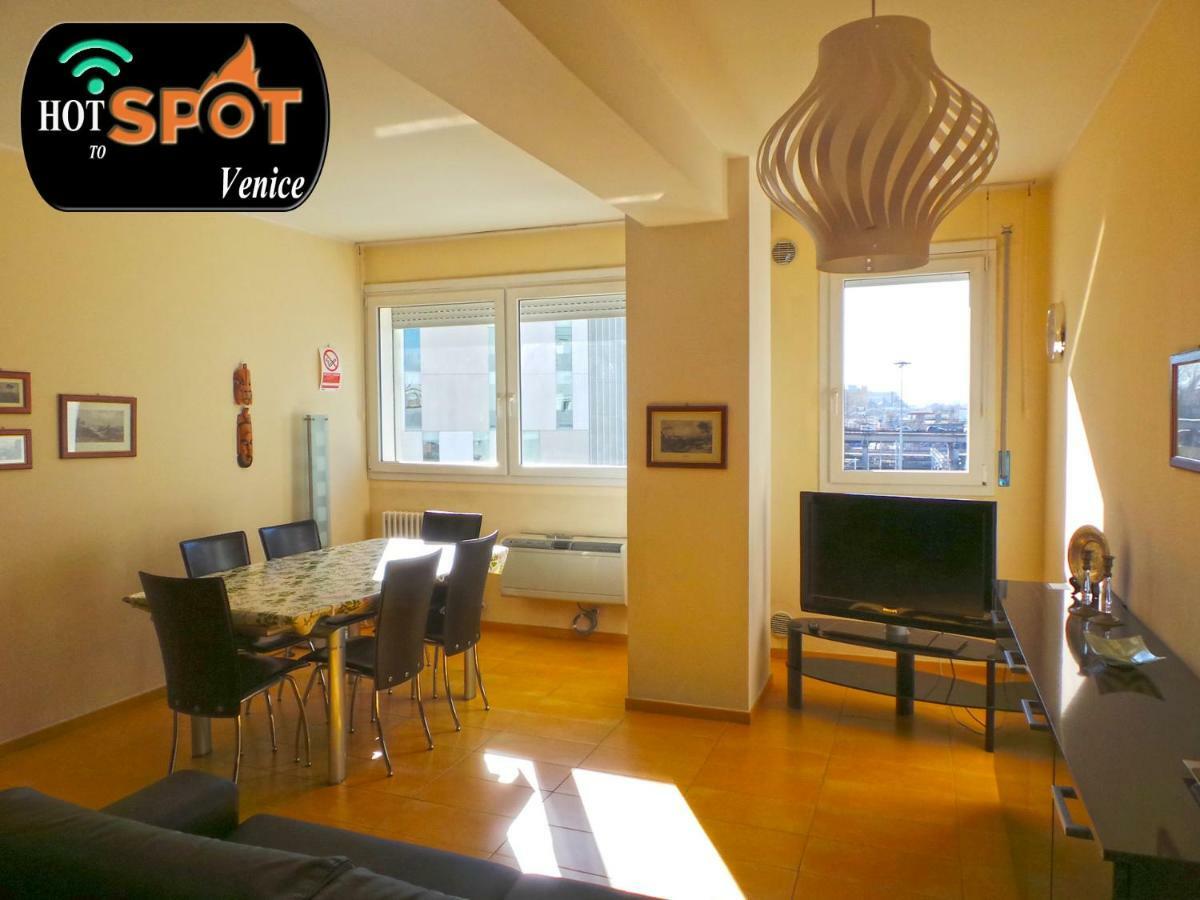 Hotspot Venice Ca'Marcello 2000 Palace Местре Экстерьер фото